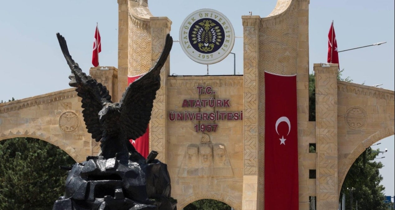 Sayıştay ortaya çıkardı: Üniversite yasayı çiğnedi, dekanlık kurdu