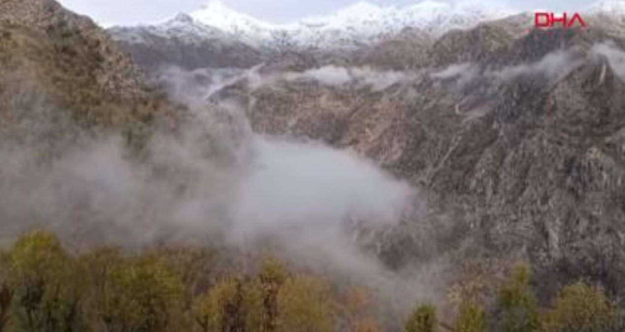 Batman’da yılın ilk karı Mereto Dağı’nı beyaza bürüdü